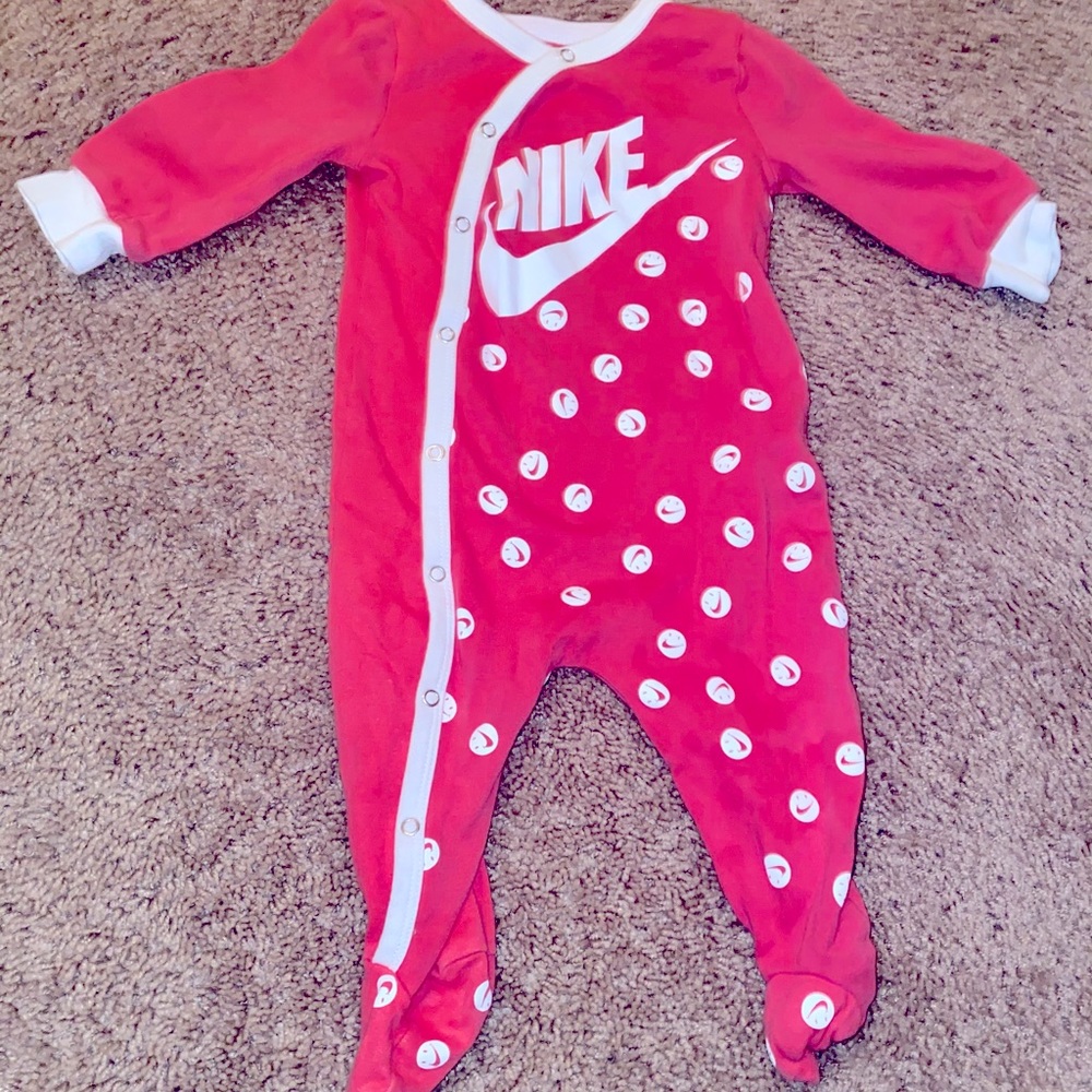 Nike baby sleeper